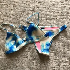 Triangl Bikini